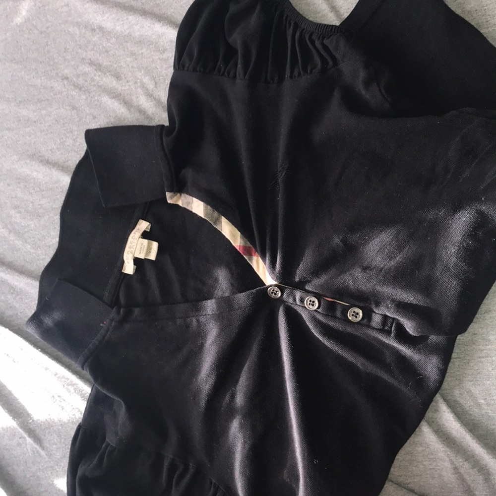 Women Burberry polo